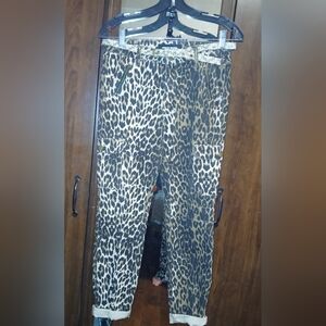 WonansShirley Mason Size 9/29 Leopard Print Pants